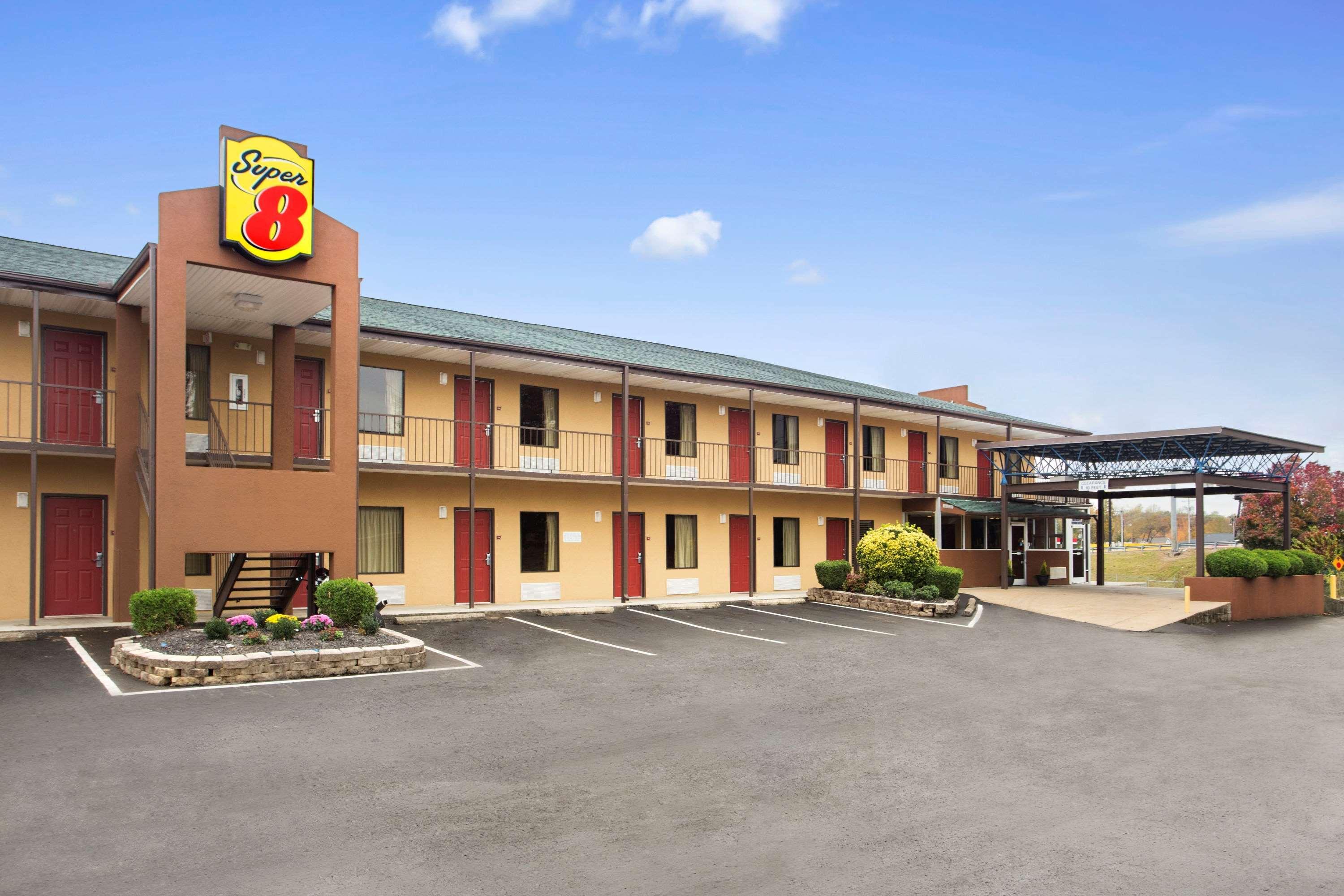 Super 8 By Wyndham Jackson Motel Bagian luar foto
