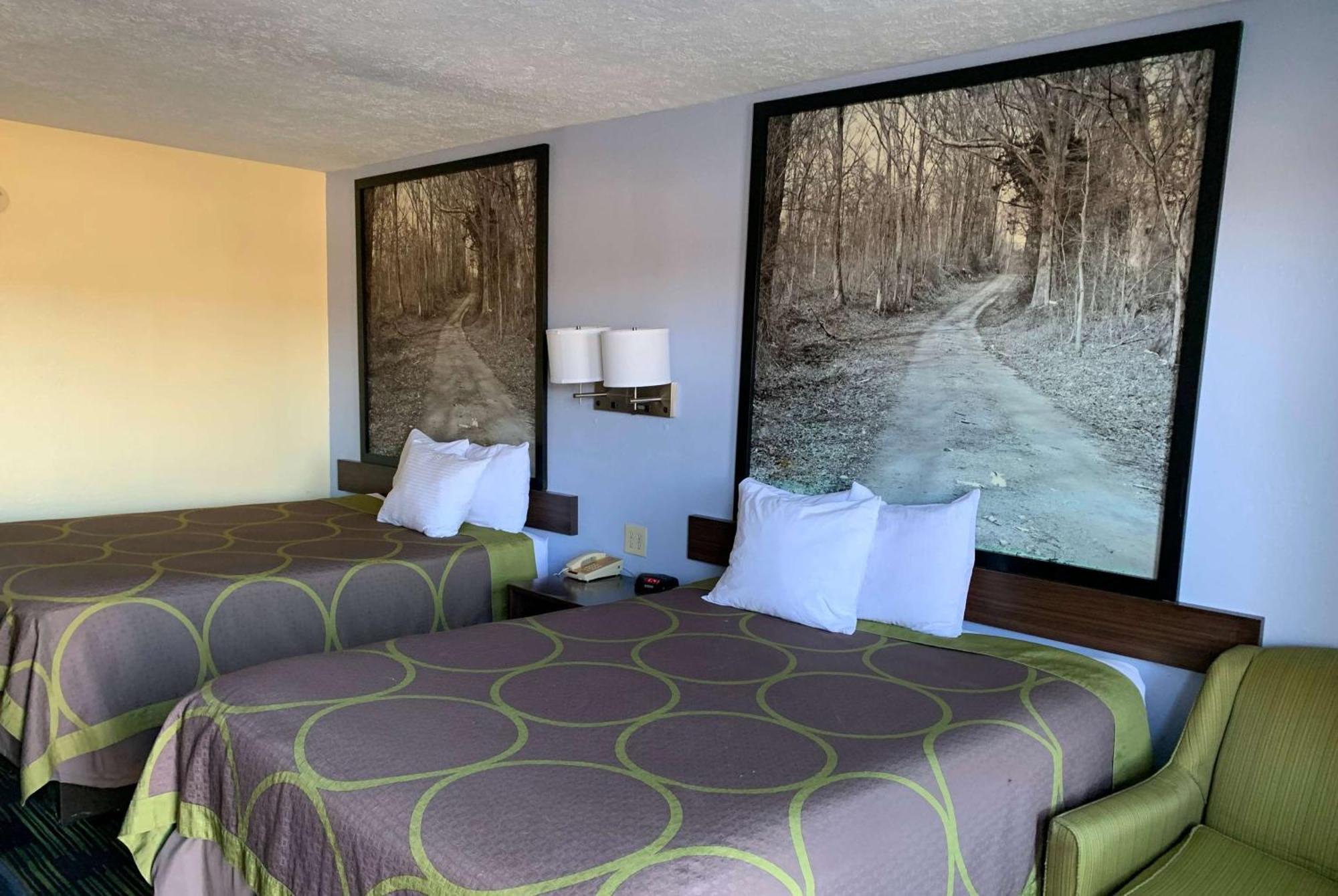 Super 8 By Wyndham Jackson Motel Bagian luar foto