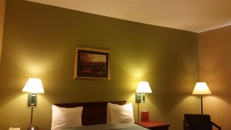 Super 8 By Wyndham Jackson Motel Bagian luar foto