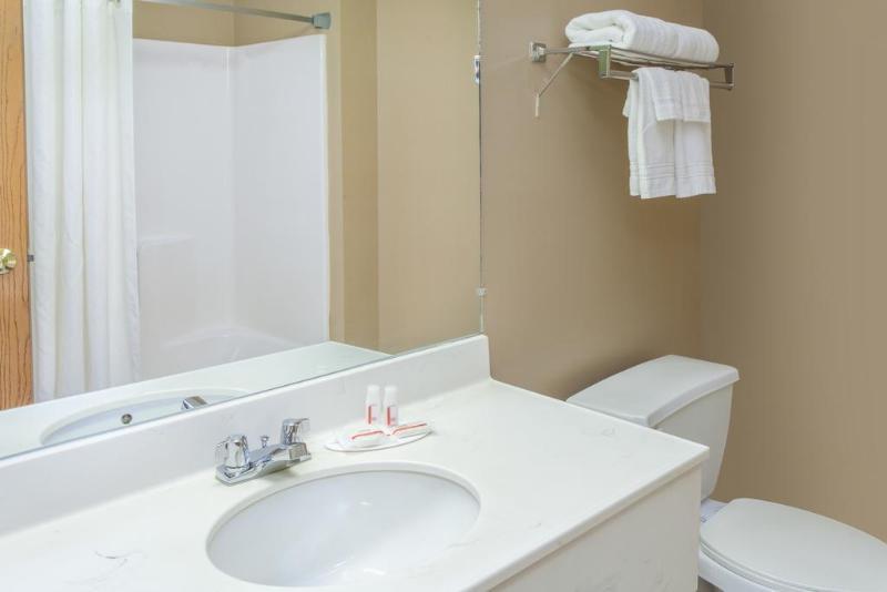 Super 8 By Wyndham Jackson Motel Bagian luar foto